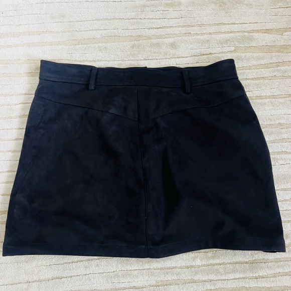 Forever 21 black Button-Front Mini Skirt - Picture 4 of 4